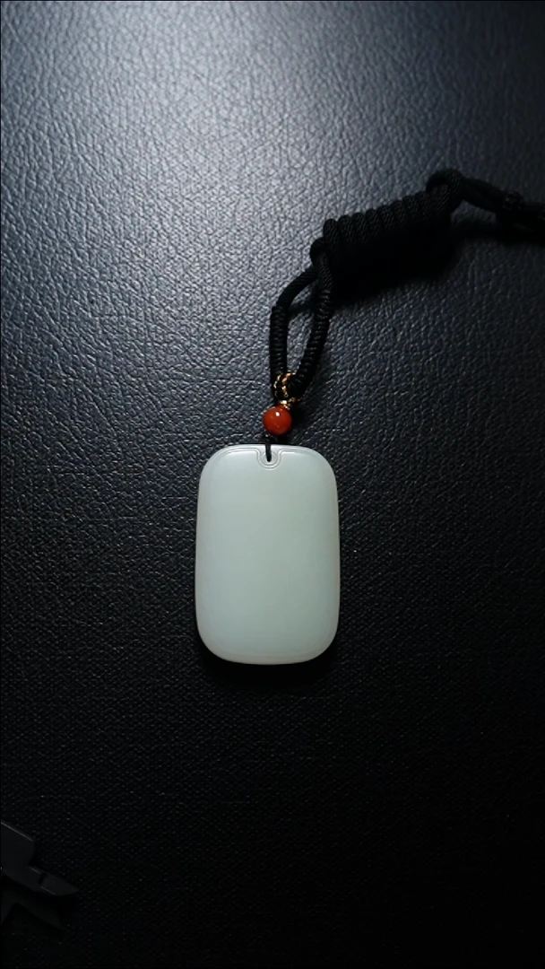 【闪购商品】和田玉颈饰未镶嵌无事牌