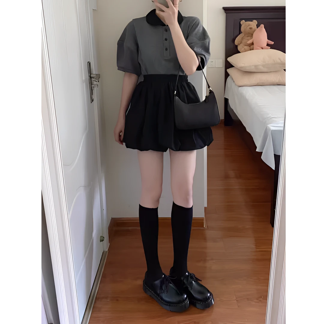 甜美风黑色蓬蓬花苞短裤女2025新款大码胖mm高腰宽松遮胯显瘦短裤