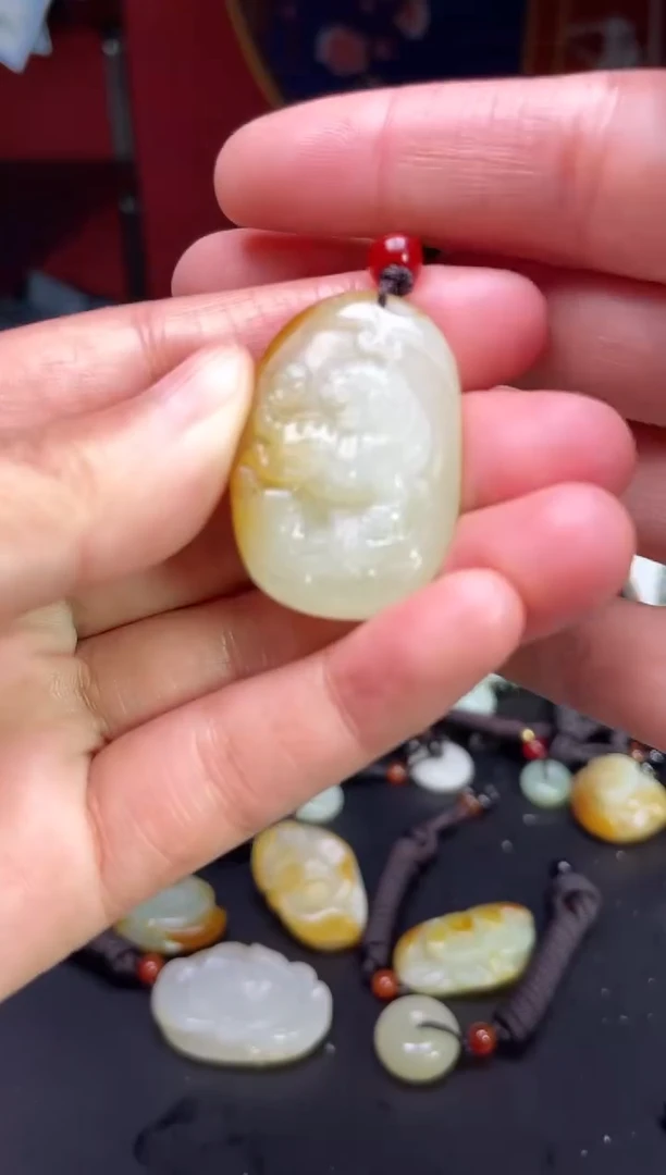 颈饰未镶嵌和田玉123