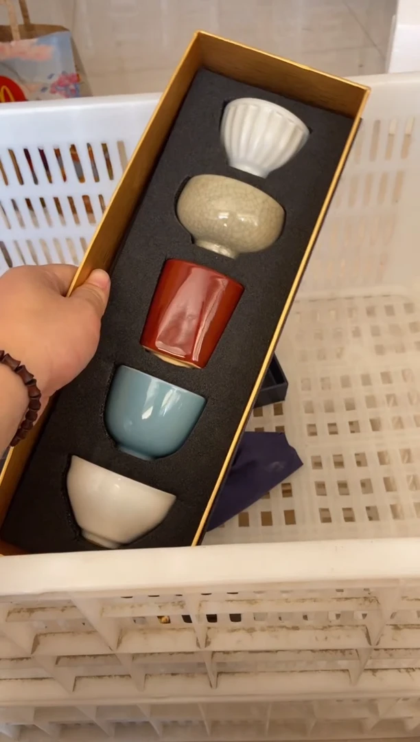 杯无运费险有瑕疵的摄影的产品有使用过的痕迹有点脏介意勿拍