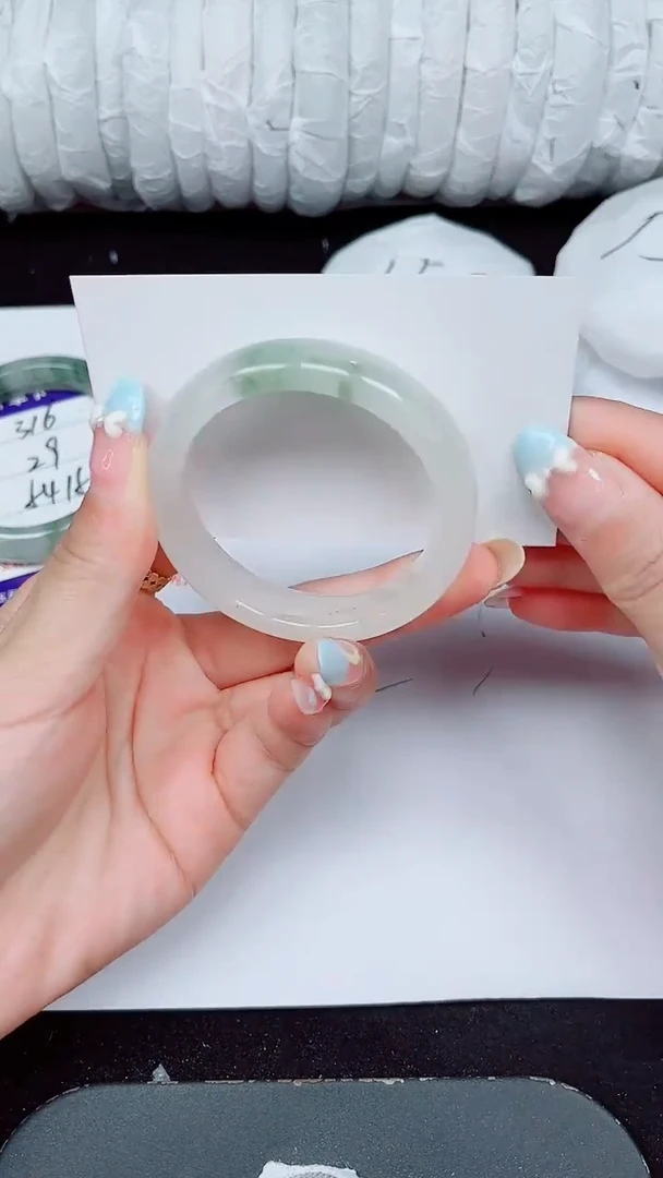 未镶嵌手镯石英质玉317-48/49