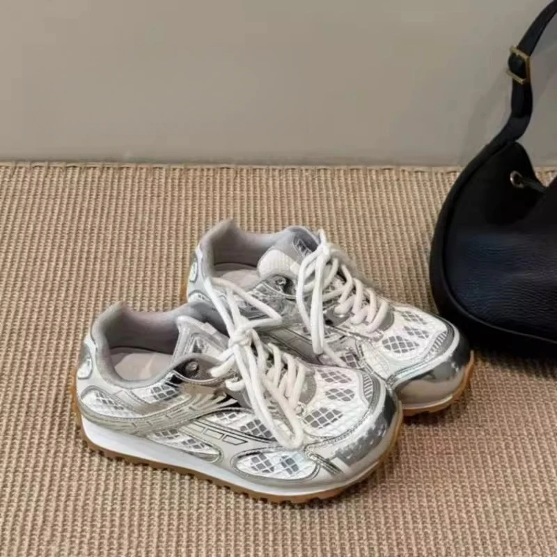 王一博同款2025春夏透气编织风网面厚底增高运动鞋德训鞋阿甘鞋女