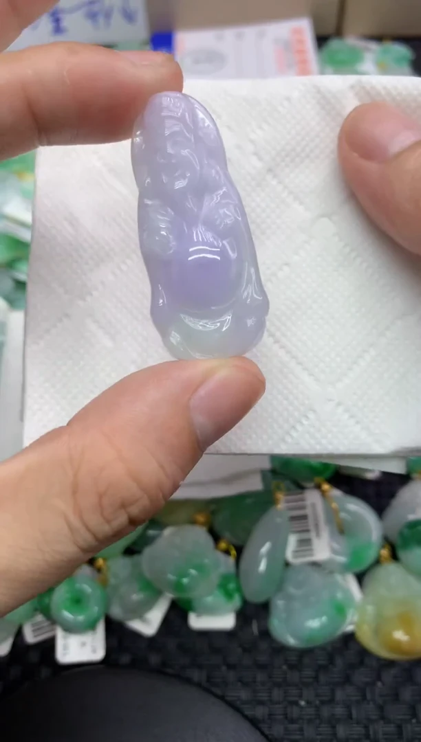 翡翠未镶嵌颈饰111111111