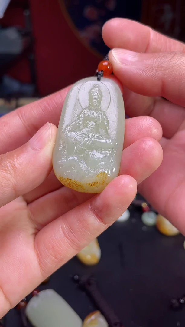 颈饰未镶嵌和田玉1