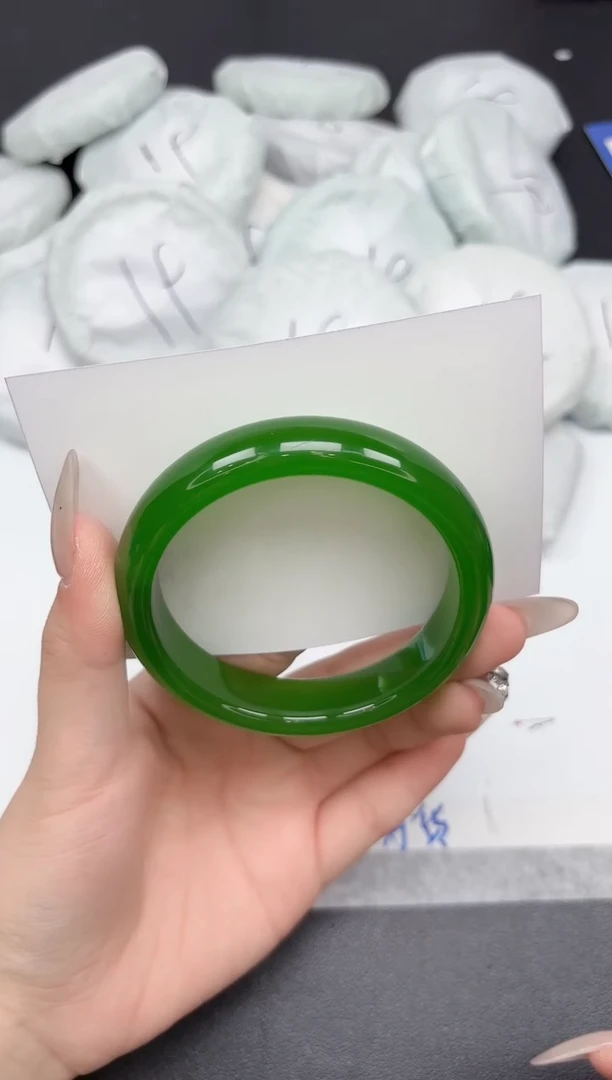 未镶嵌手镯石英质玉23-60.7