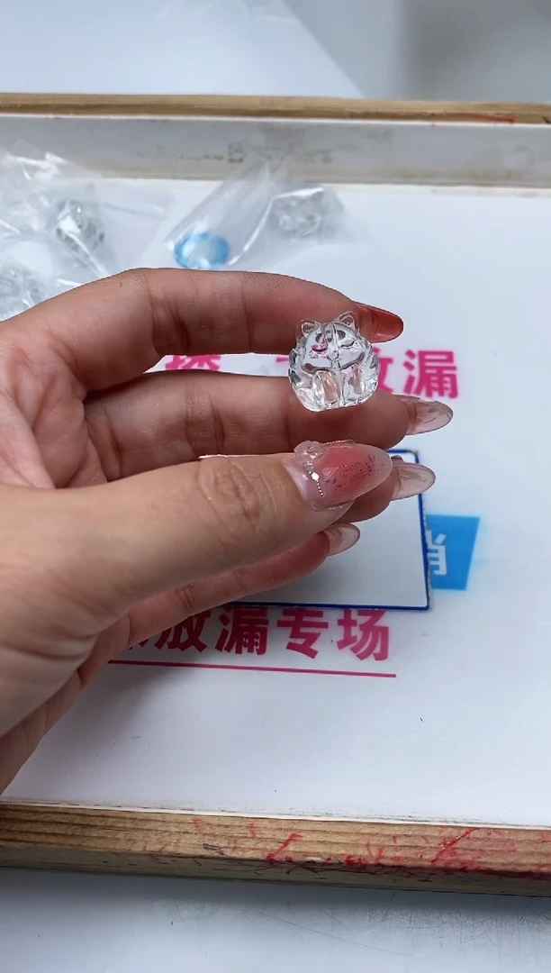 水晶珠宝半成品未镶嵌M334 白水晶 九尾狐1个9.9元