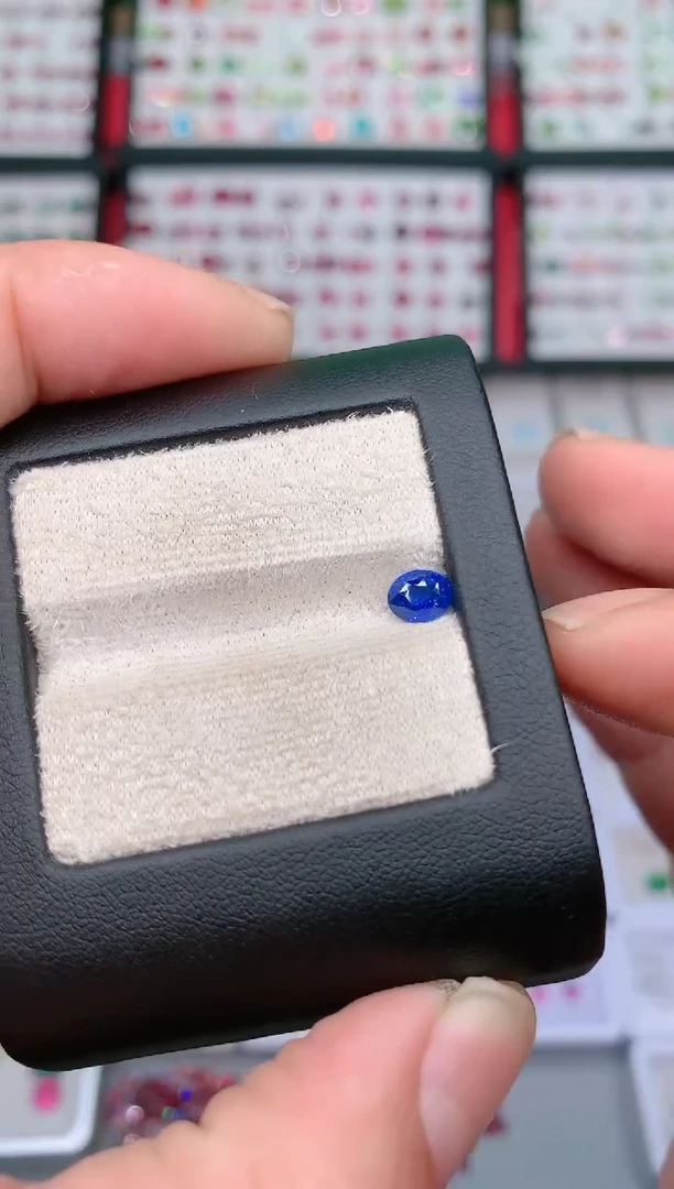 【闪购商品】蓝宝石裸石未镶嵌0.71ct