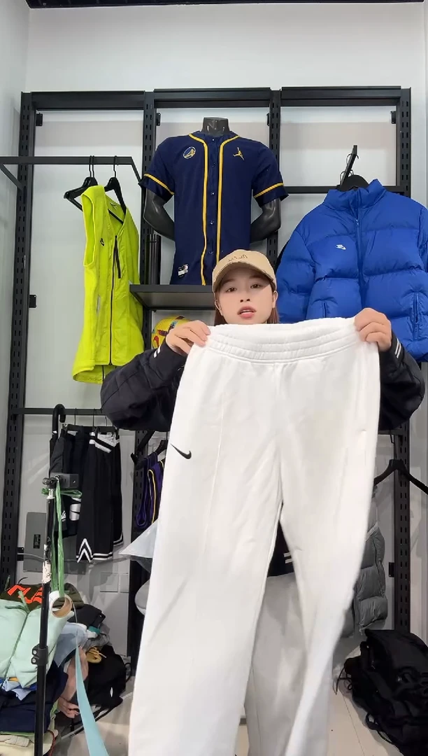 3824闪购编码 Nike/Jordan运动卫衣裤以直播间过款为准 尺码  m