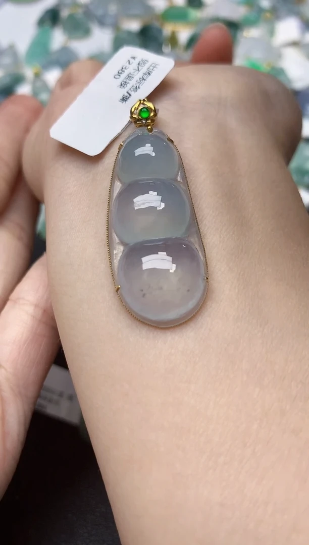 颈饰18K金镶嵌翡翠天然缅甸A货翡翠