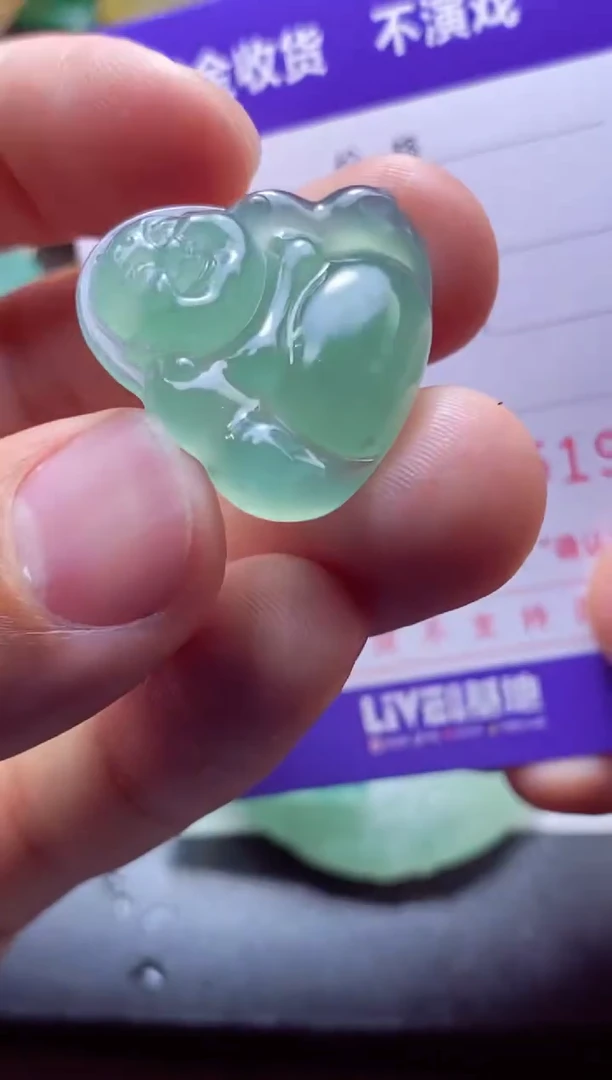 定制翡翠未镶嵌杨****? 杨漫:美 杨漫:美