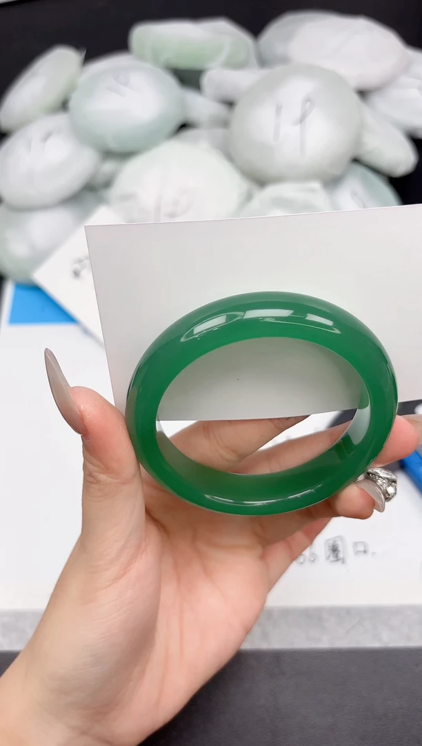 未镶嵌手镯石英质玉394-57-58