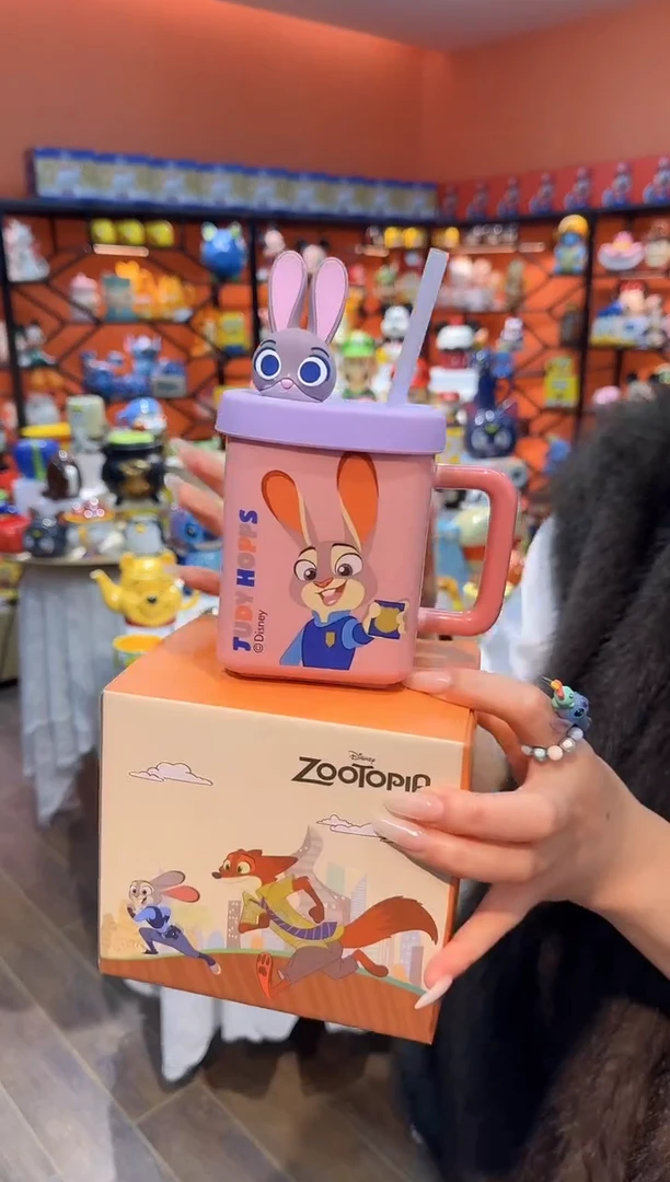 瓷片@@疯狂动物城兔子警官四方陶瓷吸管杯