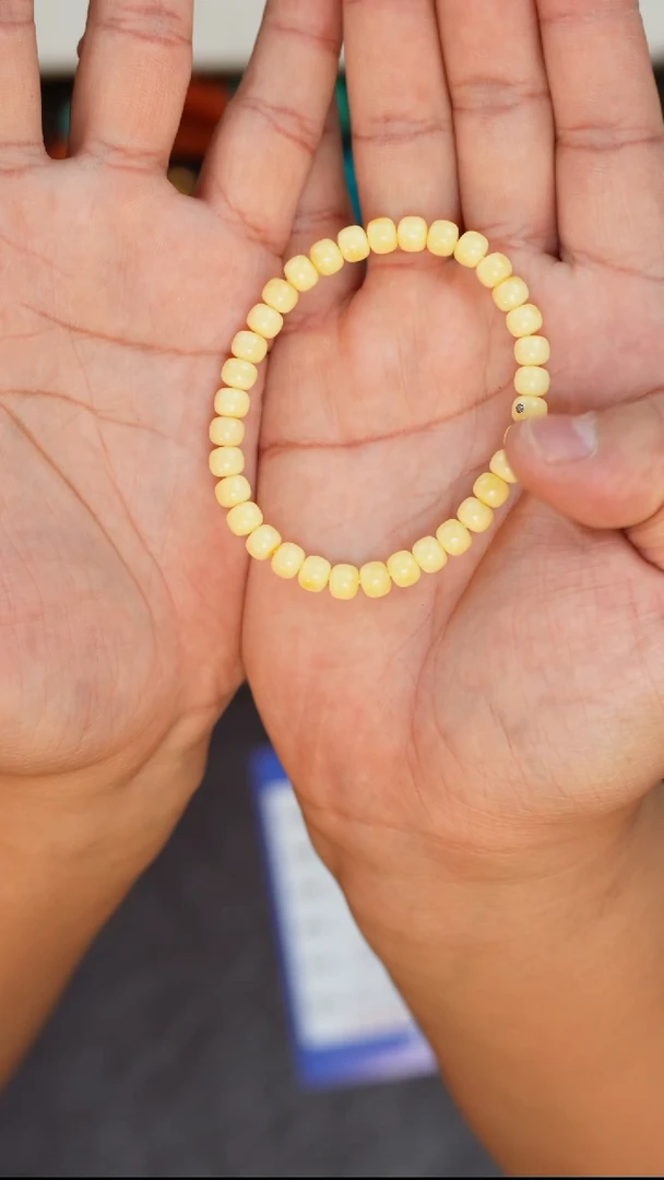 【闪购商品】蜜蜡裸石未镶嵌蜜蜡手串