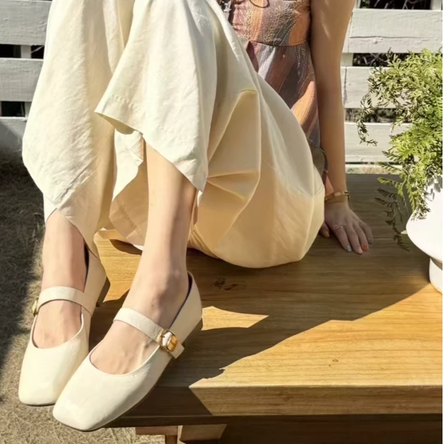 06-76春季韩版小香风一字扣仙女风单鞋平底柔软舒适百搭气质