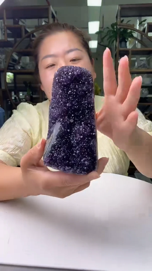 水晶珠宝半成品未镶嵌紫晶洞D56