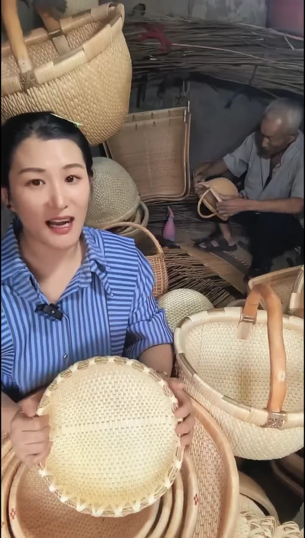 木蝴*兰花边笸箩30厘米