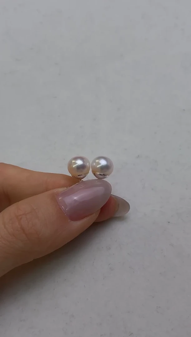 【闪购商品】淡水珍珠耳钉银S925镶嵌8MM极光