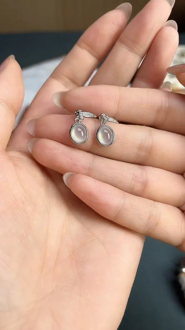 颈饰银S925镶嵌翡翠2025120601