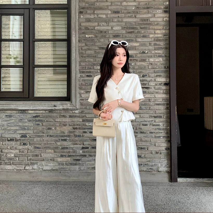 佐佐家小个子设计感斜门襟V领上衣+垂坠感阔腿裤两件套夏季女套装