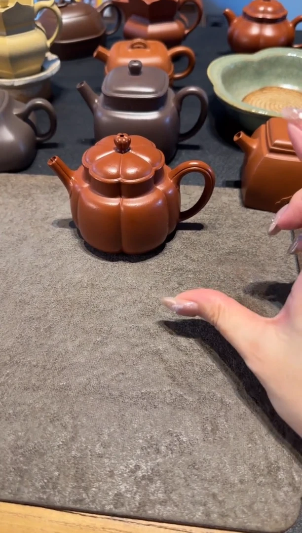 茶壶紫砂星*-朱泥繁花