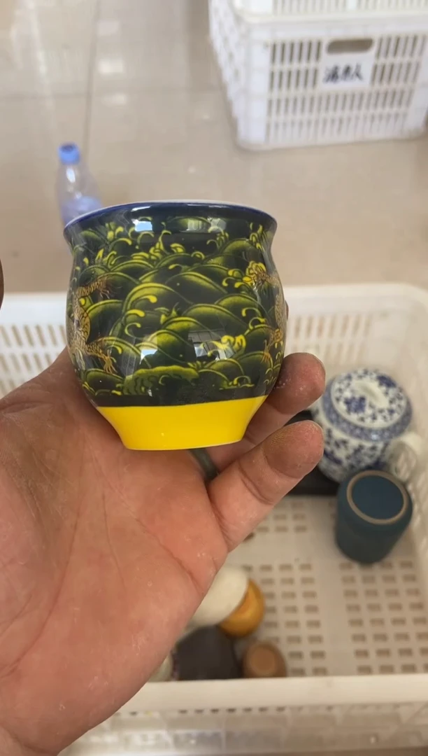 无运费险有瑕疵的摄影的产品有使用过的痕迹有点脏介意勿拍