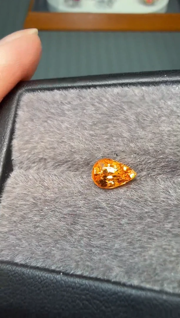 石榴石（芬达石）裸石未镶嵌1.9ct-A178-1p