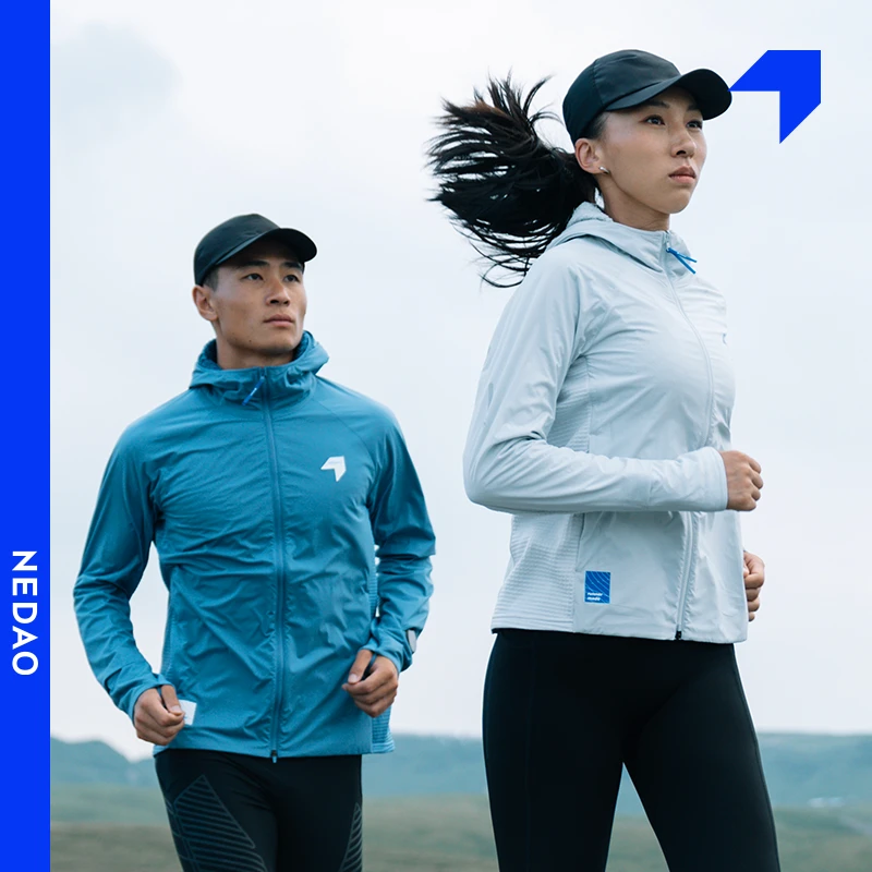 内道聚能卷带帽软壳2.0男女防风透气连帽保暖跑步外套