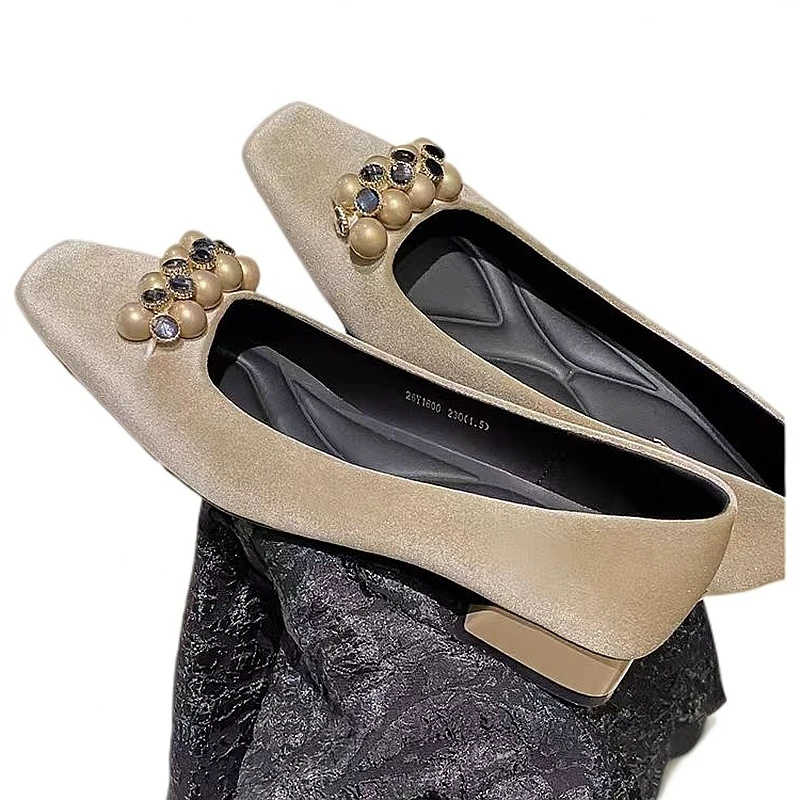 2025春新款方头珍珠浅口软底一字蹬粗跟单鞋时尚低跟皮鞋百搭