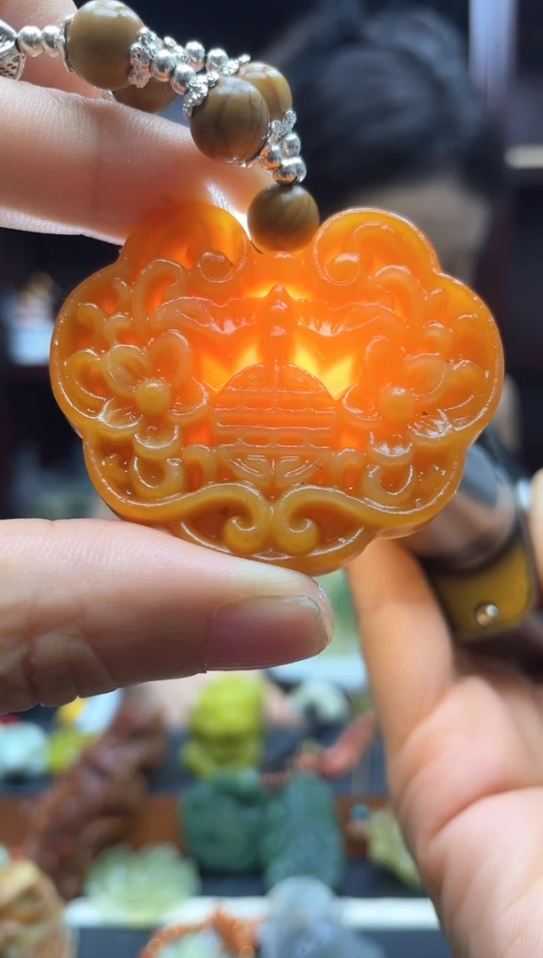 岫玉未镶嵌颈饰多样性发货*拍一发一