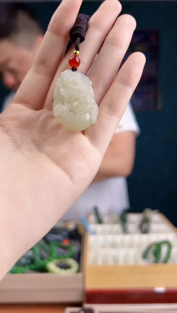 和田玉未镶嵌颈饰多样性发货 拍一单发一个