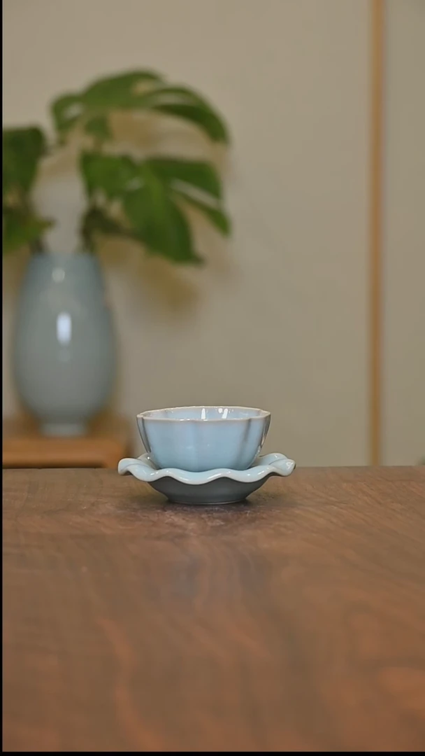 杯天青釉 盏托+杯 朱家款 微瑕