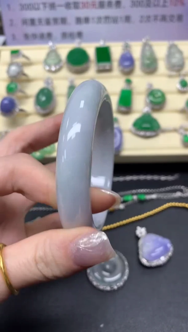 【闪购商品】翡翠手镯未镶嵌手镯|500+50