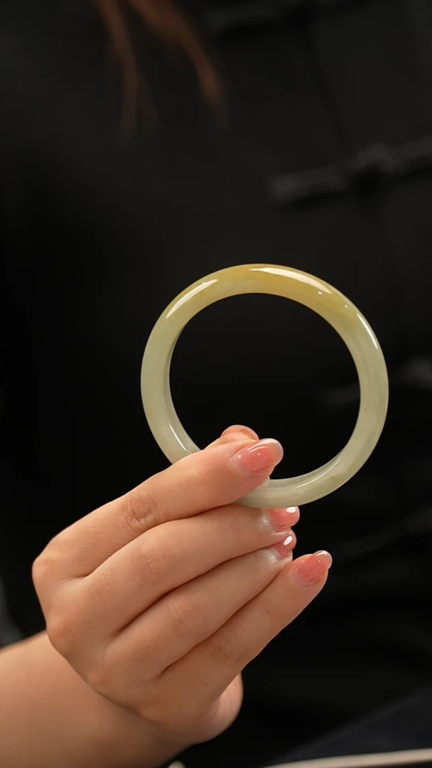 翡翠手镯未镶嵌52号