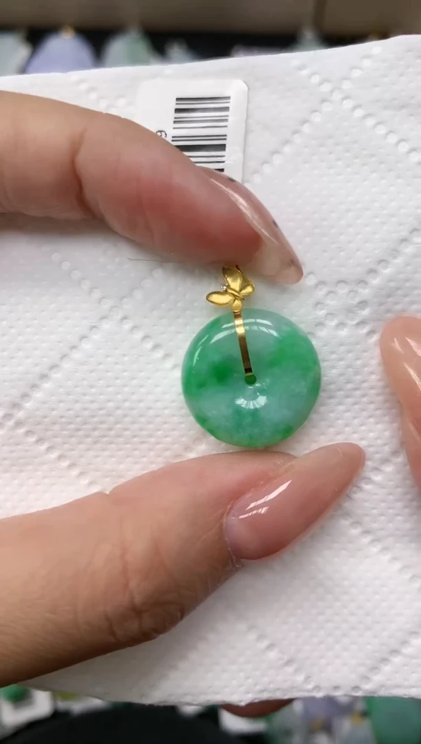 颈饰18K金镶嵌翡翠11111111111
