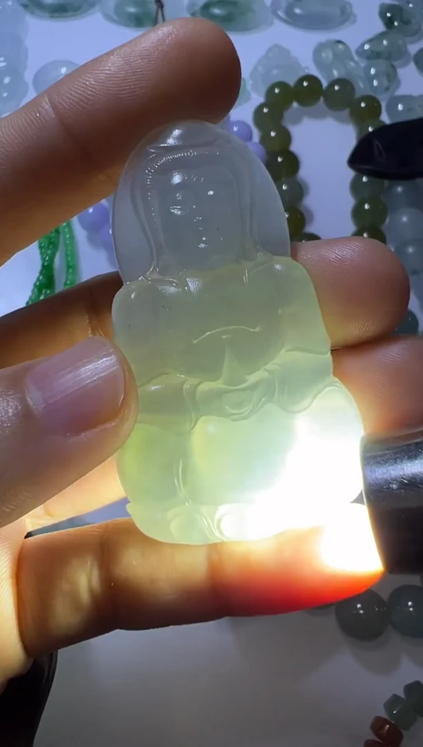 未镶嵌定制翡翠观音