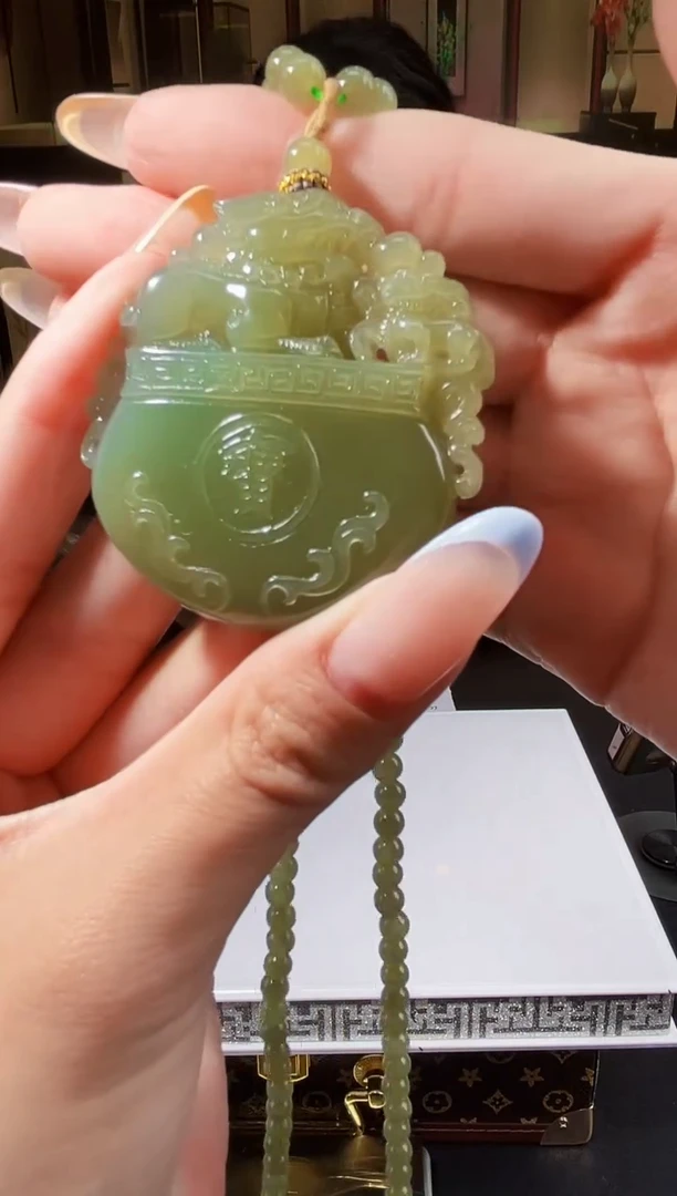 定制和田玉玉守匠心天然和田玉