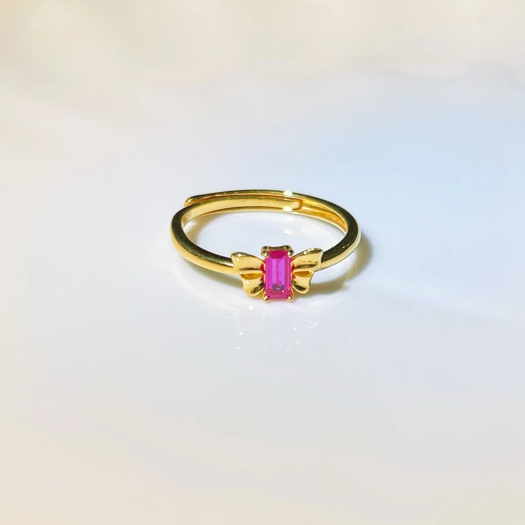 培育红宝石-中国好珍宝【55】18k金镶蝴蝶结设计款红宝石戒指