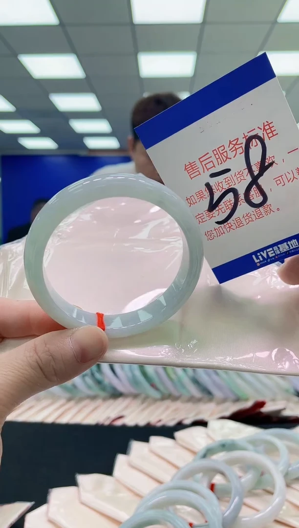 未镶嵌手镯翡翠AAAAAAAAAA