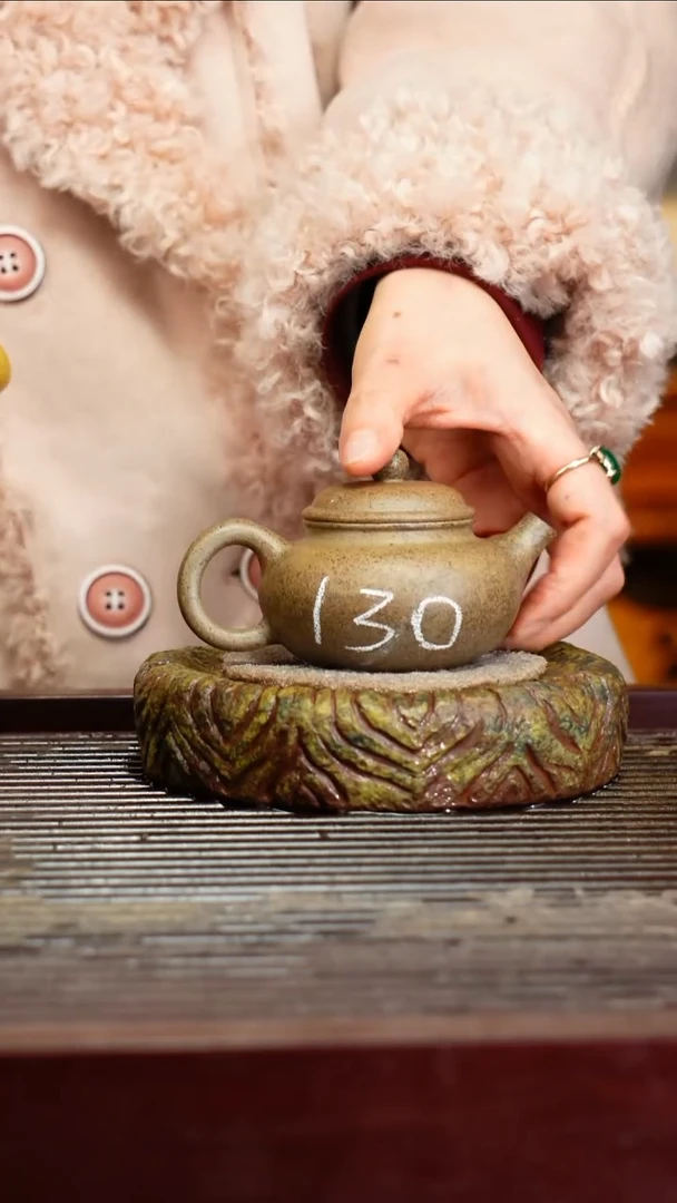 宜兴原矿紫砂壶茶壶宜兴原矿紫砂壶茶壶130C