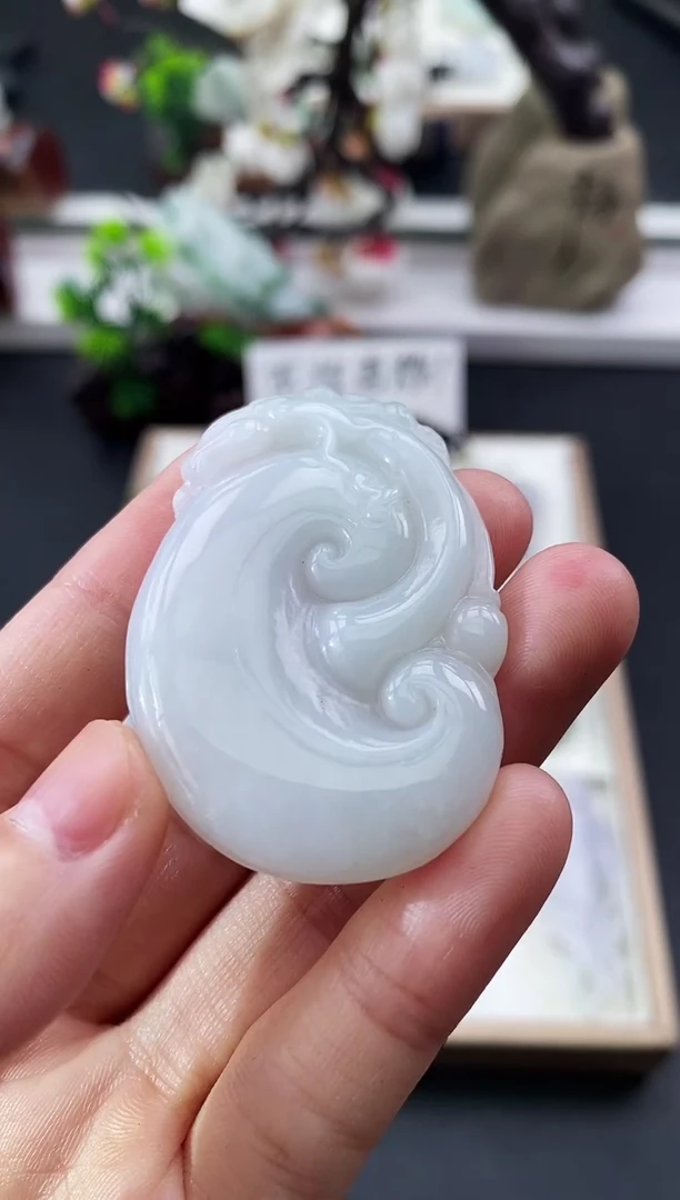 颈饰未镶嵌翡翠天然缅甸A货翡翠