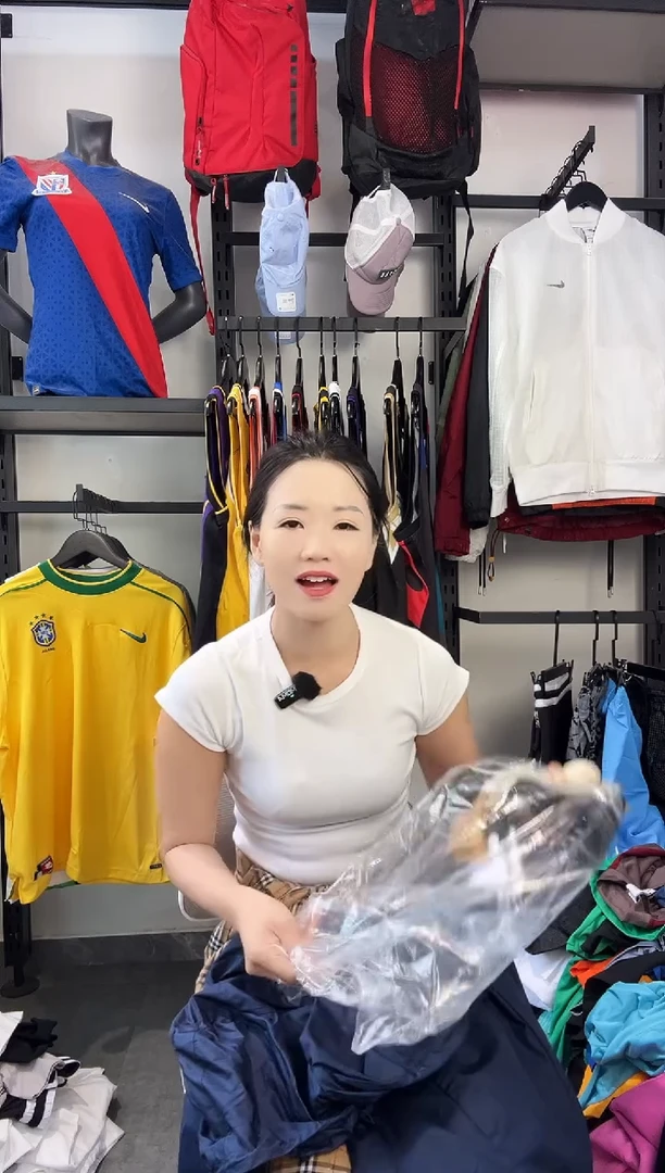 206    ·编码 瑕疵款直播间过款为准 尺码·
