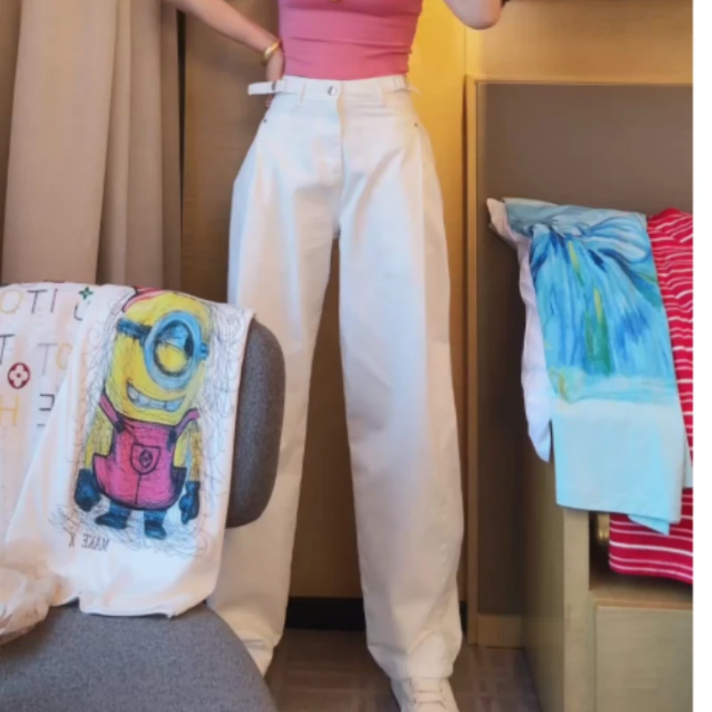 2025春夏新款简约时尚百搭褶皱白色弯刀裤LK2503440