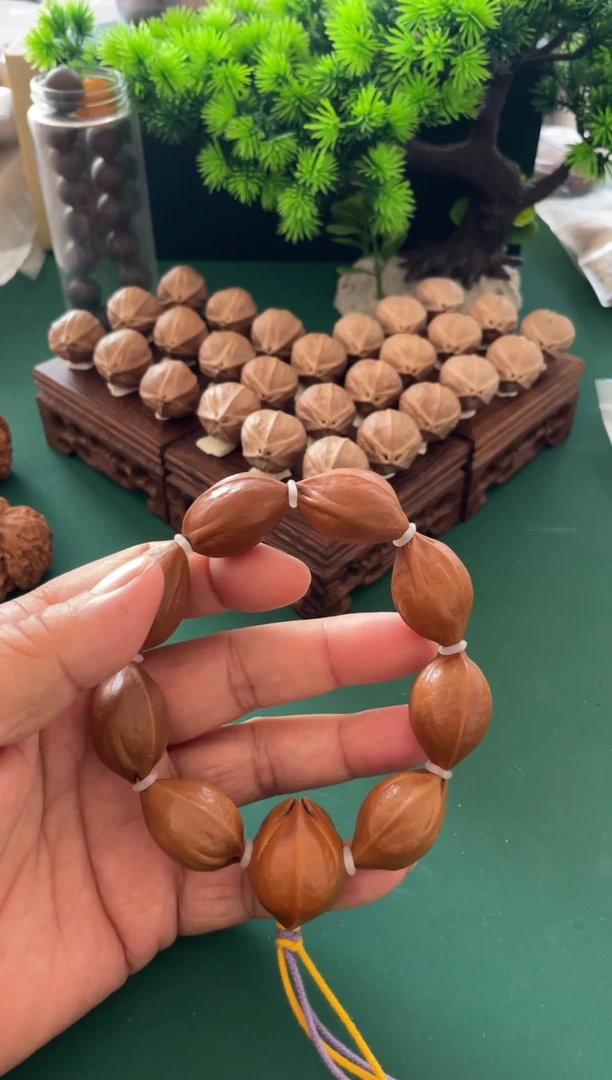 橄榄核手串梅林铁核手串