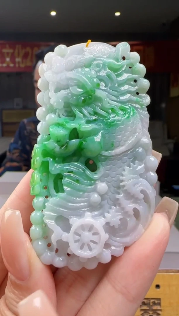 翡翠未镶嵌颈饰MM@@960Q3J18452
