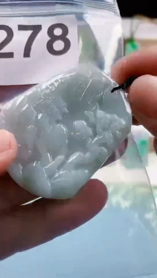 【闪购商品】翡翠挂件未镶嵌天然翡翠吊坠挂件