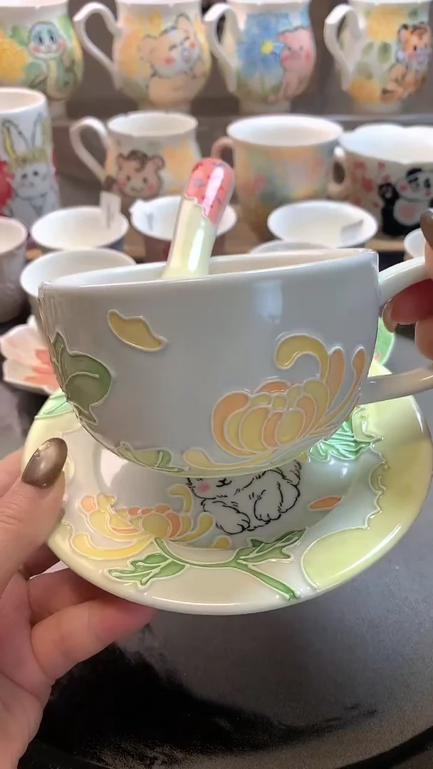 一味*手绘*秋兔抱菊