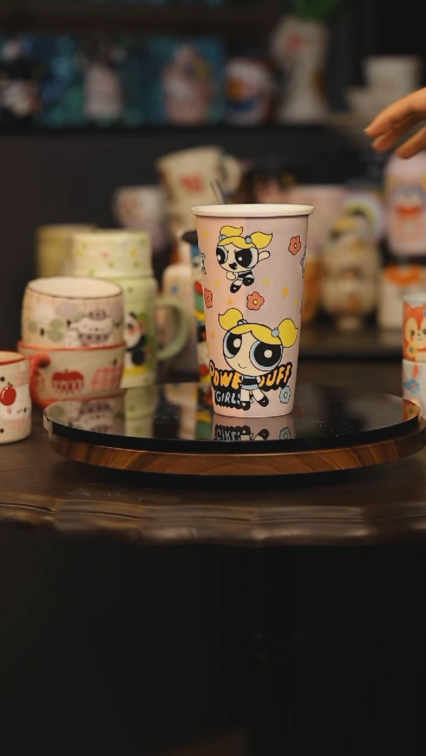 【闪购商品】摆件景德镇釉下彩绘设计师款式陶瓷