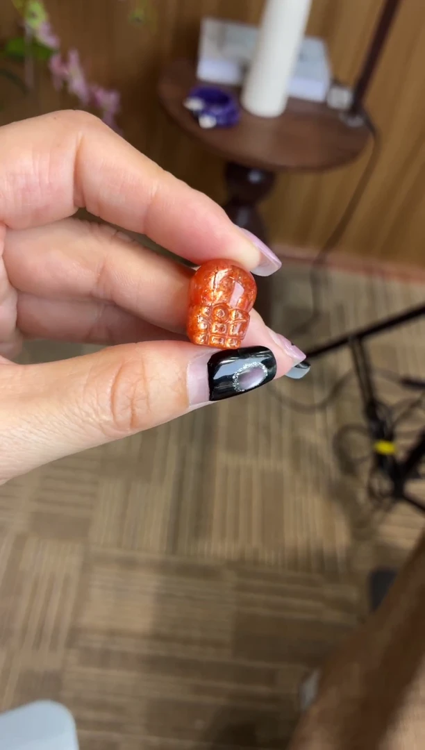 颈饰未镶嵌日光石金太阳小貔貅