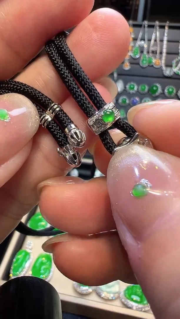 翡翠18K金镶嵌项链高货绳