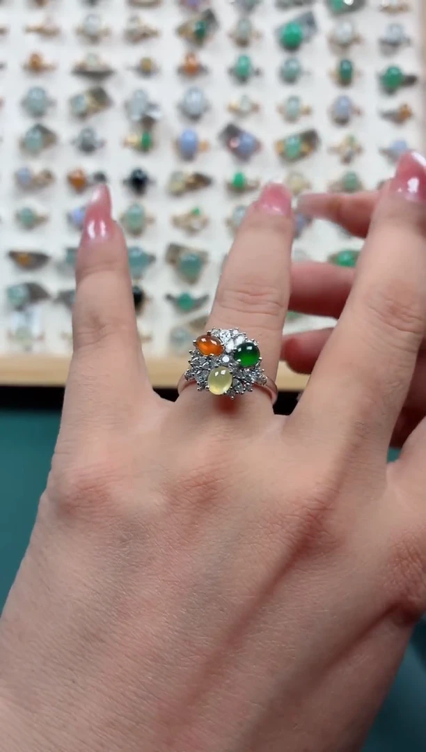 银S925镶嵌戒指翡翠.